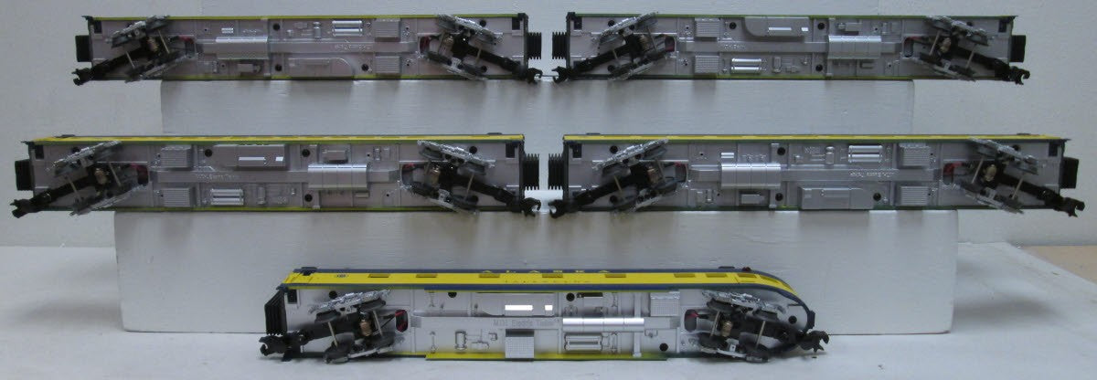 MTH 20-65001 O Alaska Railroad 70' Streamlined Passenger Car Set (Set of 5) LN/Box