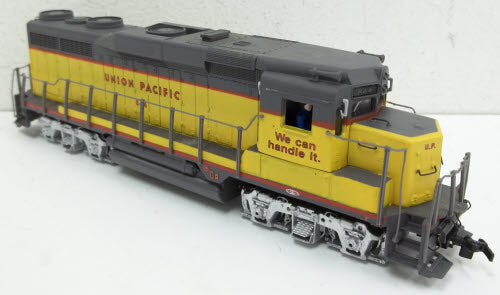 Spectrum 82011 HO Union Pacific GP 30 Diesel Locomotive #844 EX/Box