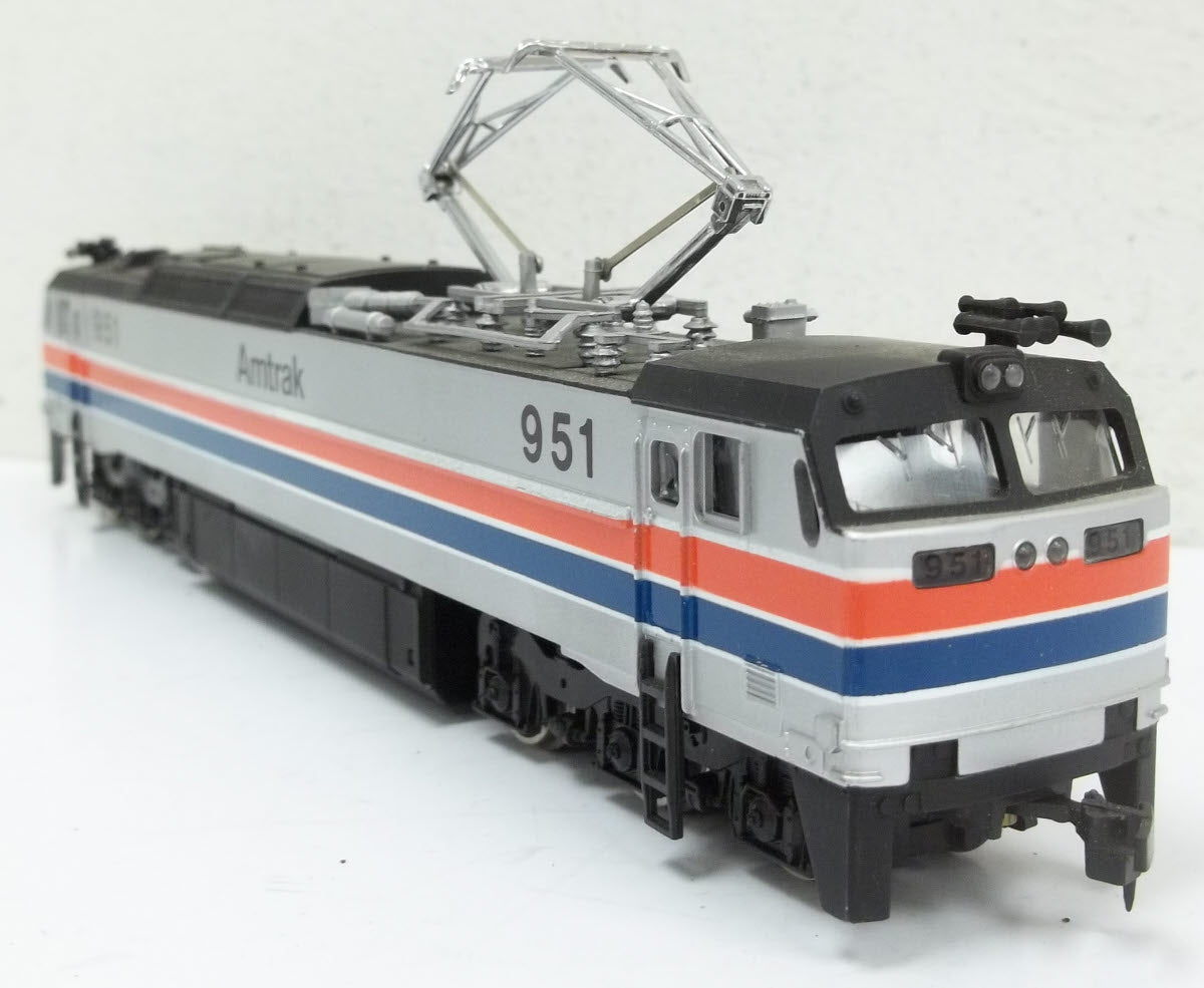 Bachmann 41-655-05 HO Amtrak E60CP Electric Locomotive #951 LN/Box