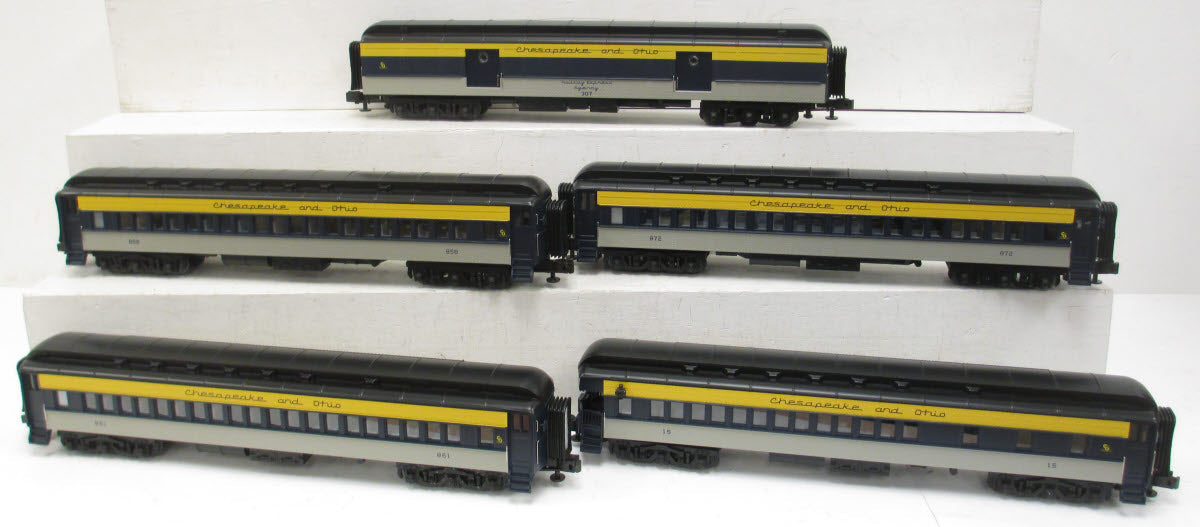 MTH 20-4028 O Chesapeake & Ohio 70' Madison Passenger Car Set (Set of 5) LN/Box