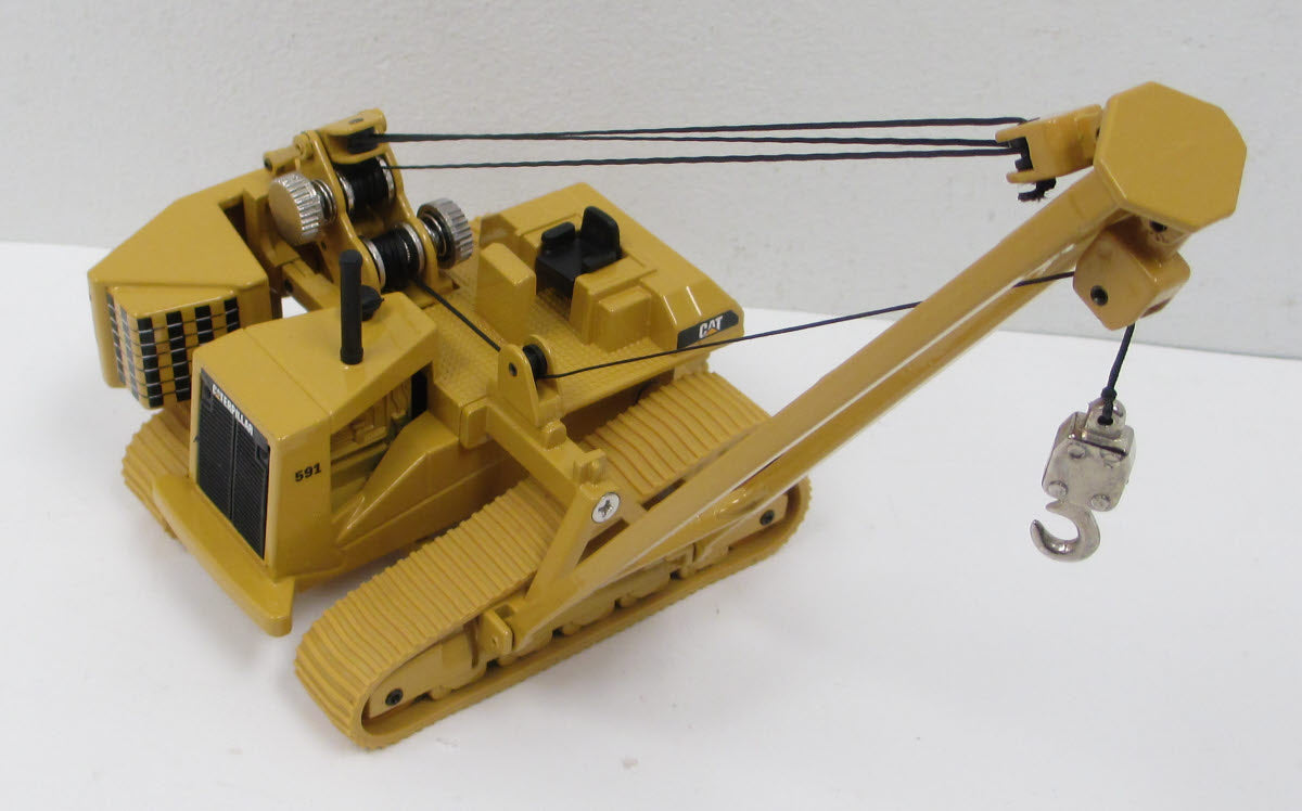 Joal 224 1:50 Scale Caterpillar C-591 Pipe Layer Diecast