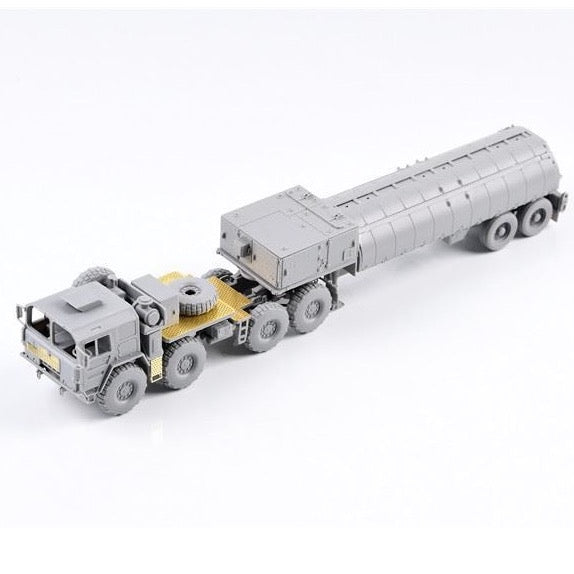 ModelCollect 72340 1:72 NATO M1014 & BGM-109 GLCM Gryphon Plastic Model Kit
