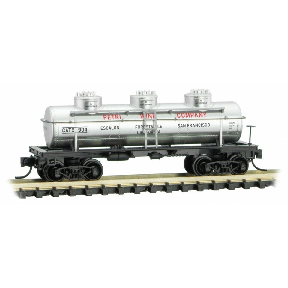 Micro-Trains 06600130 N Petri Wine Co. 40' Triple Dome Tank Car #904