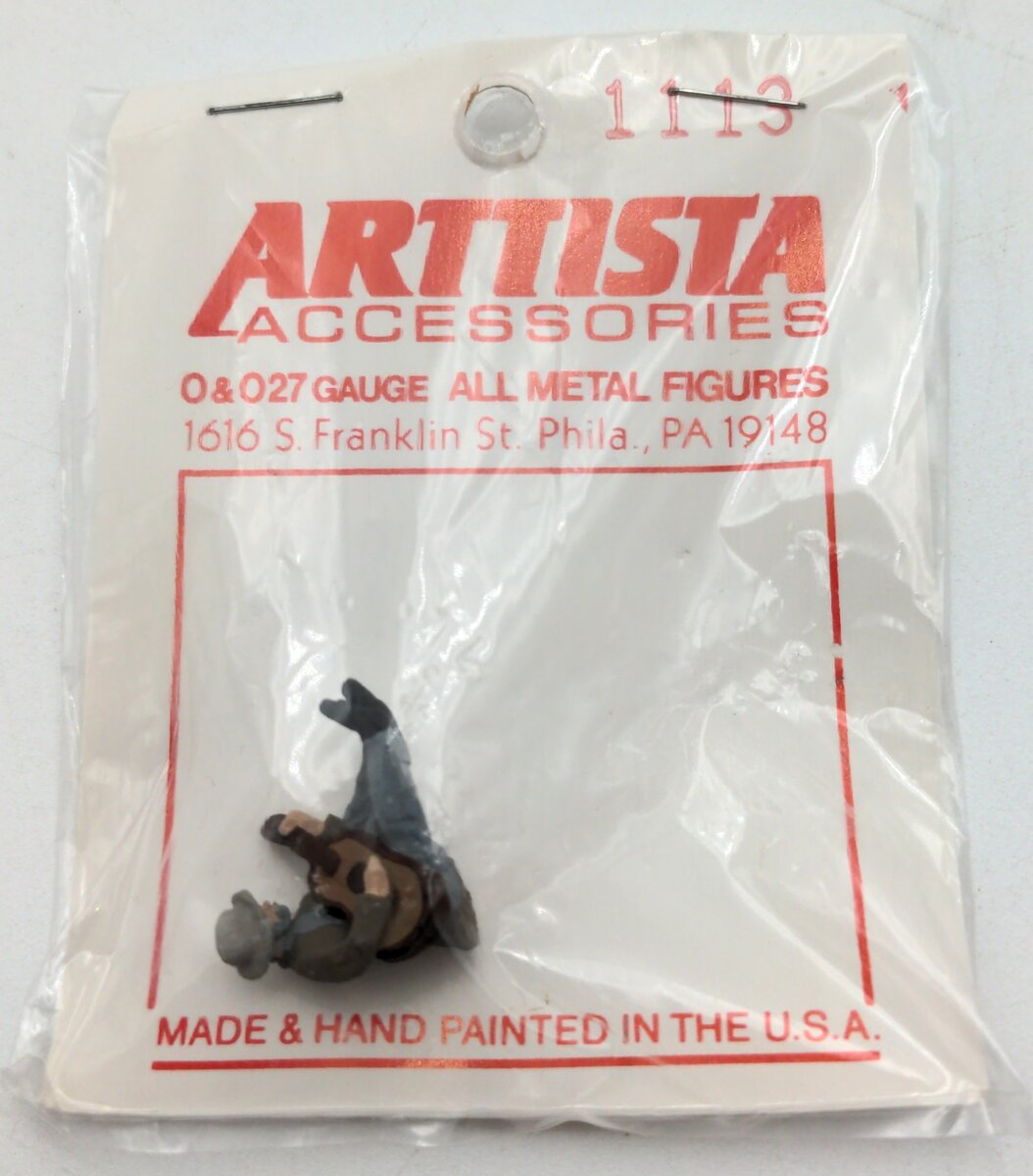 Arttista 1113 O Scale Man Playing Guitar Pewter Figure
