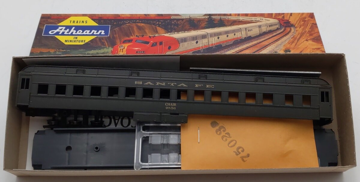 Athearn 1856 HO Santa Fe 70' Standard Coach W/Clerestory Roof # 9856 Kit