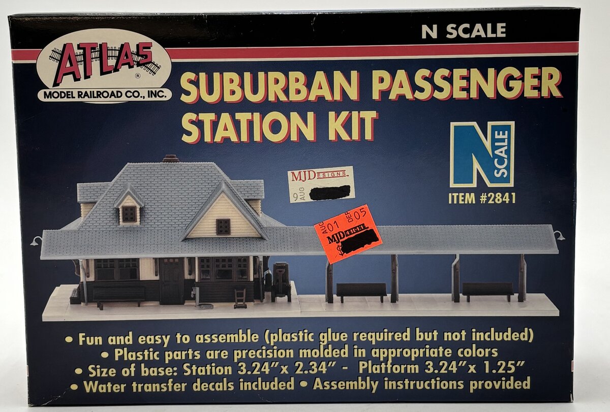 Atlas 2841 N Suburban Passenger Station Ea 3.24" x 1.25" Building Kit