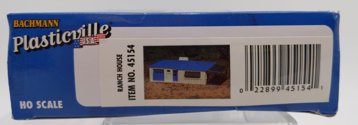 Bachmann 45154 HO Plasticville Ranch House Classic Building Kit