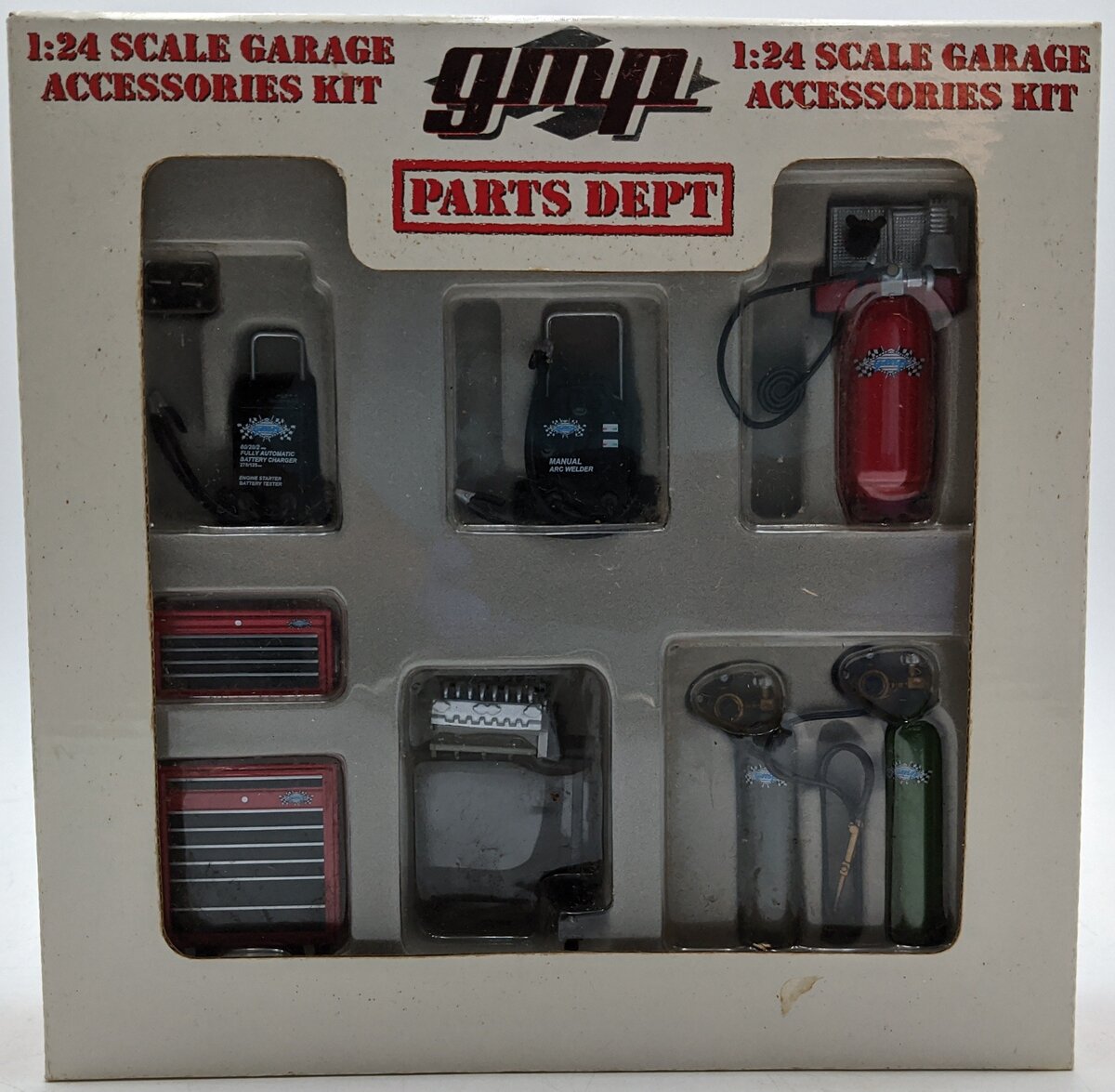 GMP 9015 1:24 Scale Garage Accessories Kit