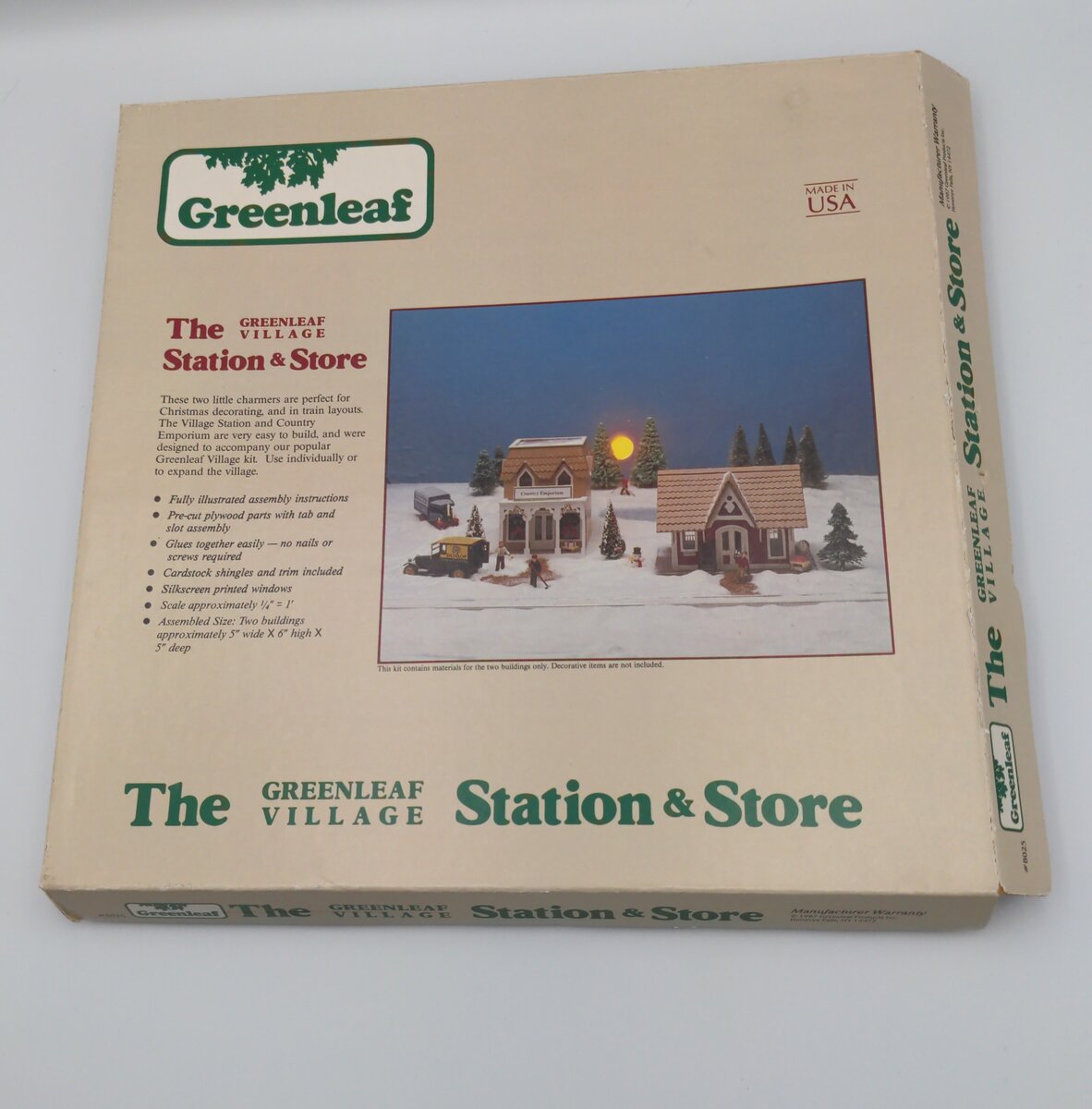 Greenleaf 8025 O Train Station & Store Building Kit