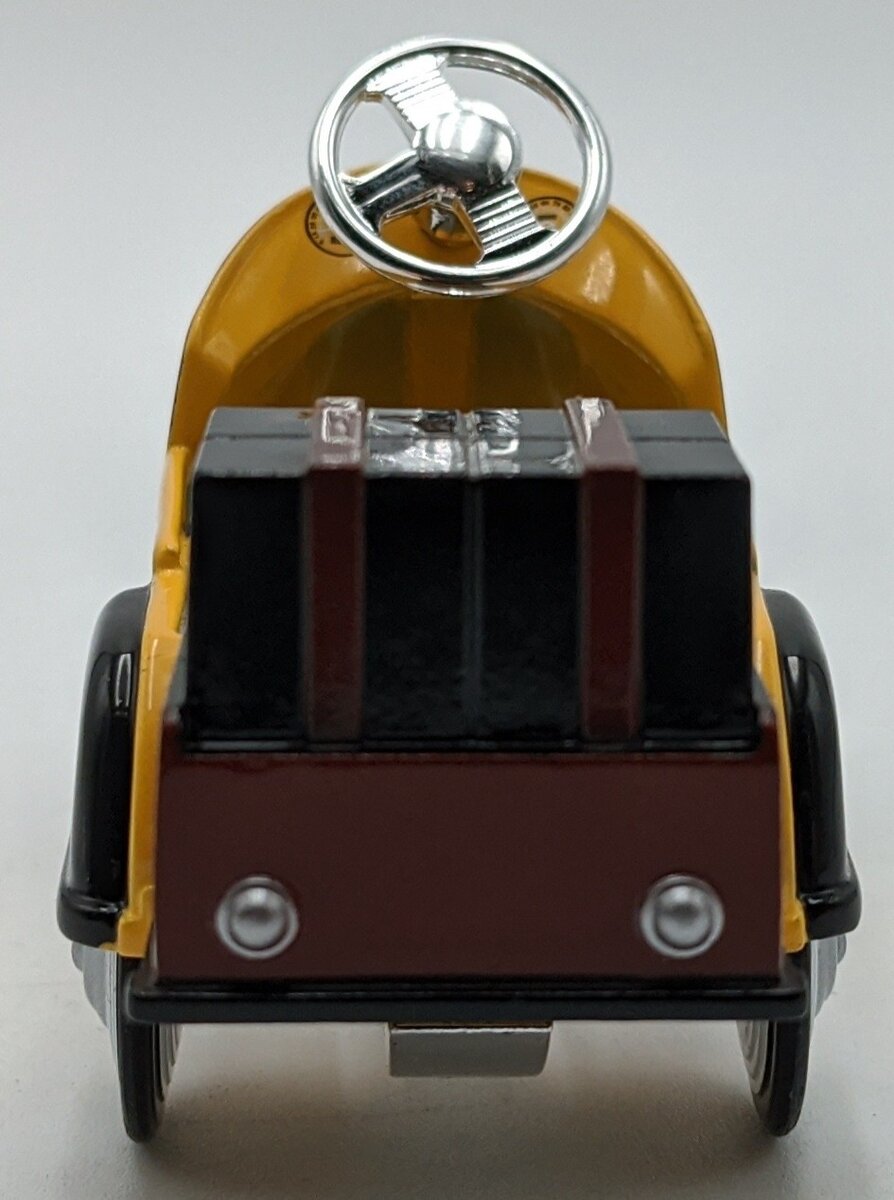 K-Line K-94533 1:48 Kruisers Diecast Pedal Car