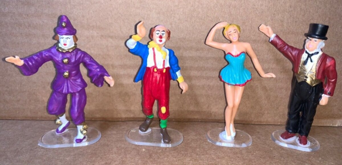 LGB 5241 G Scale Assorted Circus Figures (Set of 4) EX/Box