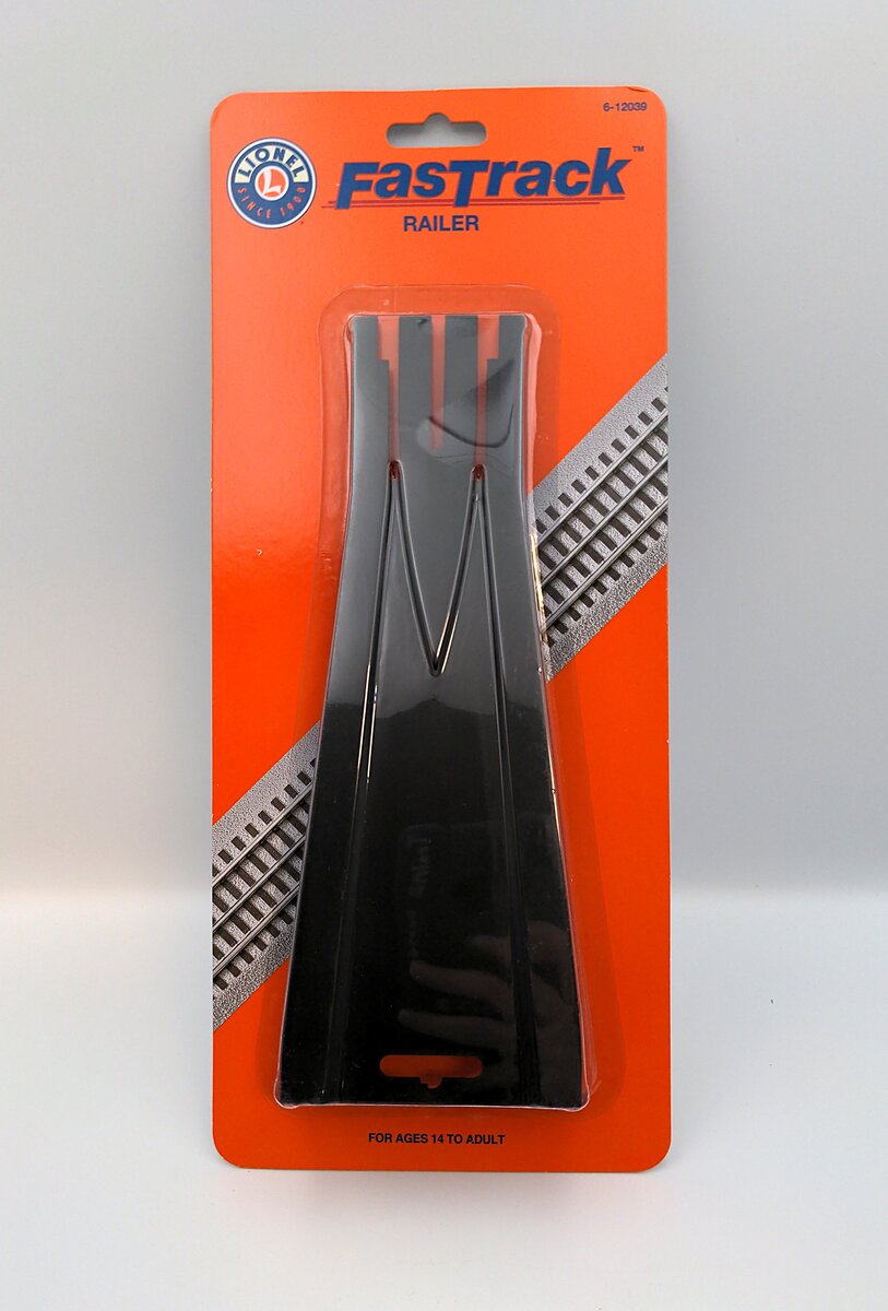 Lionel 6-12039 O And O-27 FasTrack Railer NIB