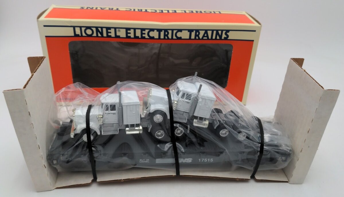 Lionel 6-17515 O Gauge Norfolk Southern Flatcar with 2 Semi Tractors NIB
