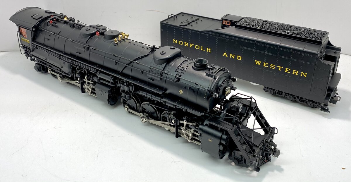 Lionel 6-28085 O Gauge N&W 2-8-8-2 Y6B Mallet Steam Locomotive & Tender #2200 LN/Box