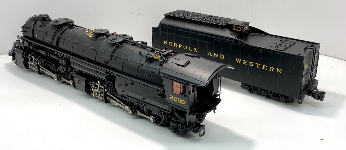 Lionel 6-28085 O Gauge N&W 2-8-8-2 Y6B Mallet Steam Locomotive & Tender #2200 LN/Box
