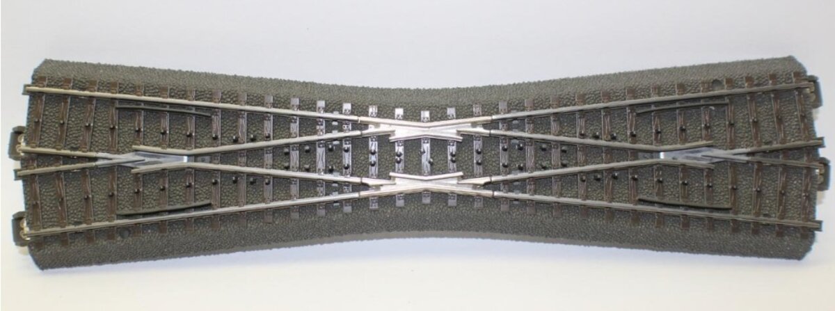 Marklin 24740 12,1 Degrees 236,1 mm Wide Angle C Track Crossing