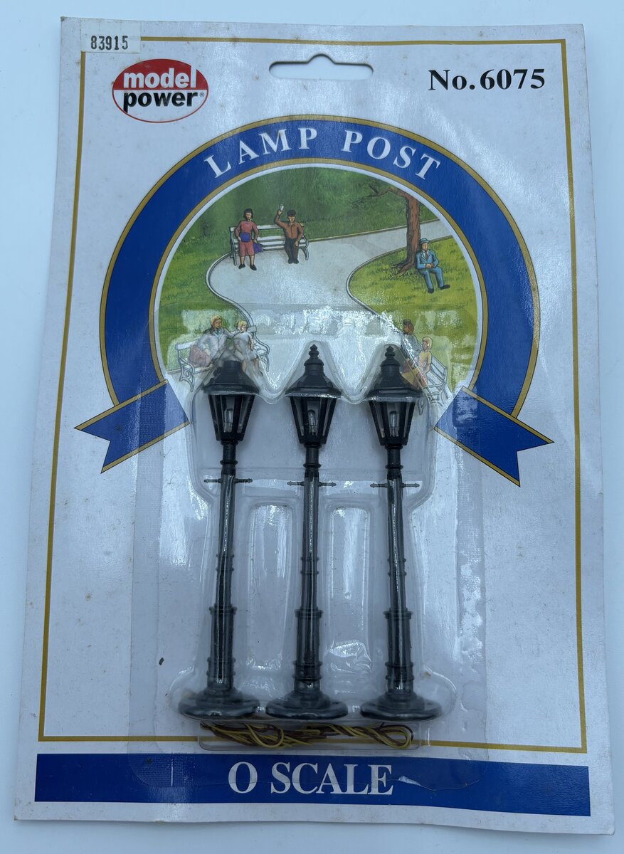 Model Power 6075 O Scale Lamp Post Set (Set of 3)