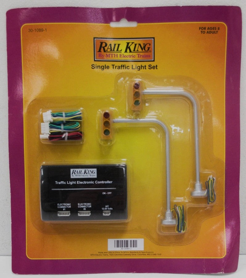 MTH 30-1089-1 O Scale Rail King Single Lamp Operating Traffic Light (Set of 2)