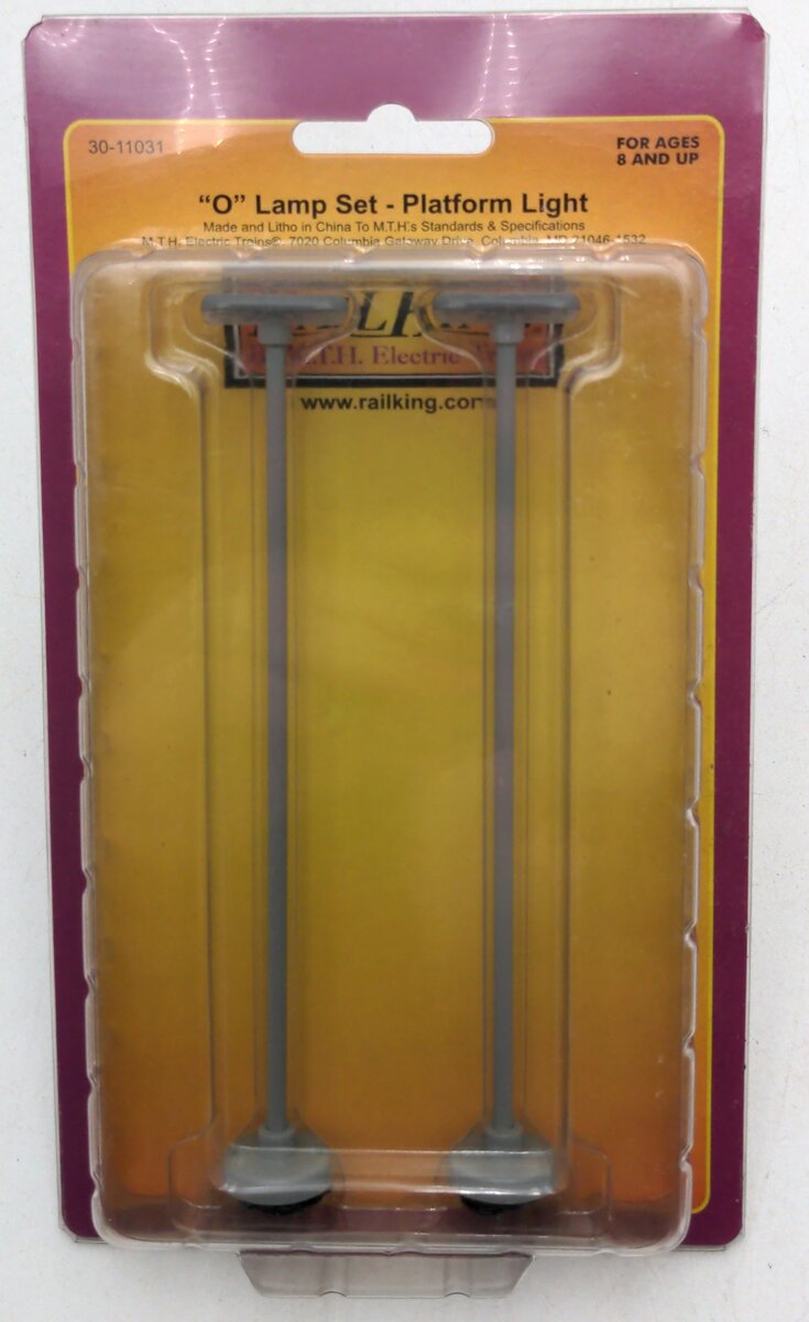 MTH 30-11031 O RailKing Platform Light Lamp Set (Set of 2)