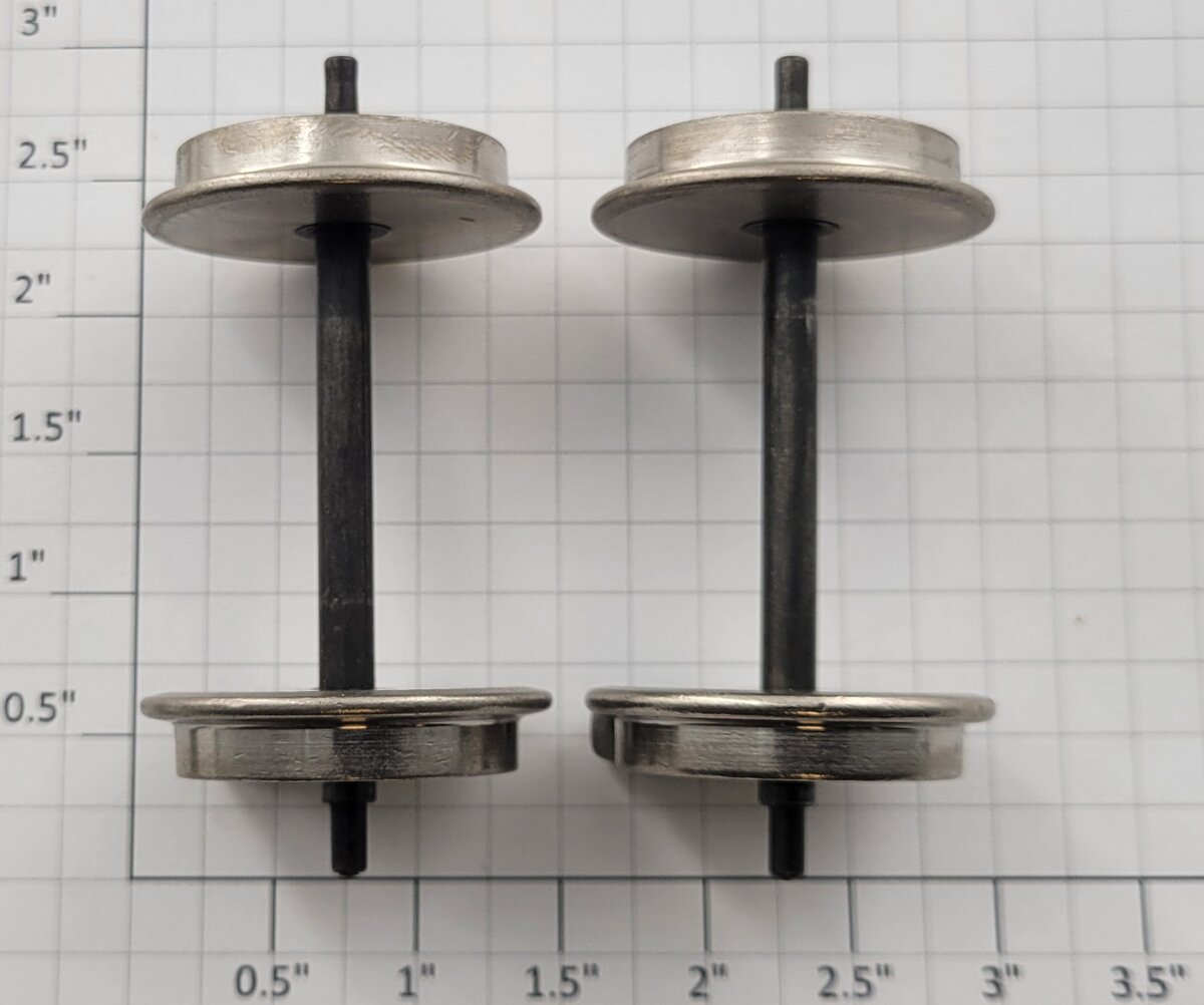 SV SVG G Scale Metal EZ-Roll Wheels with Black Axles (Set of 2)