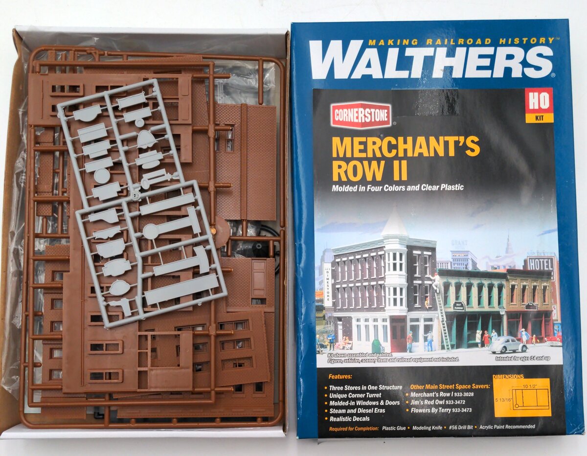Walthers 933-3029 HO Scale Cornerstone Series Merchant's Row II Building Kit