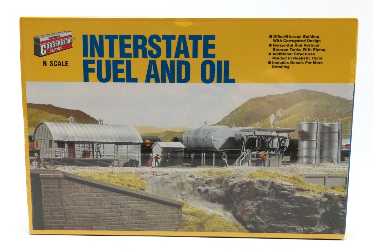 Walthers 933-3200 N Interstate Fuel & Oil Industrial Building Kit