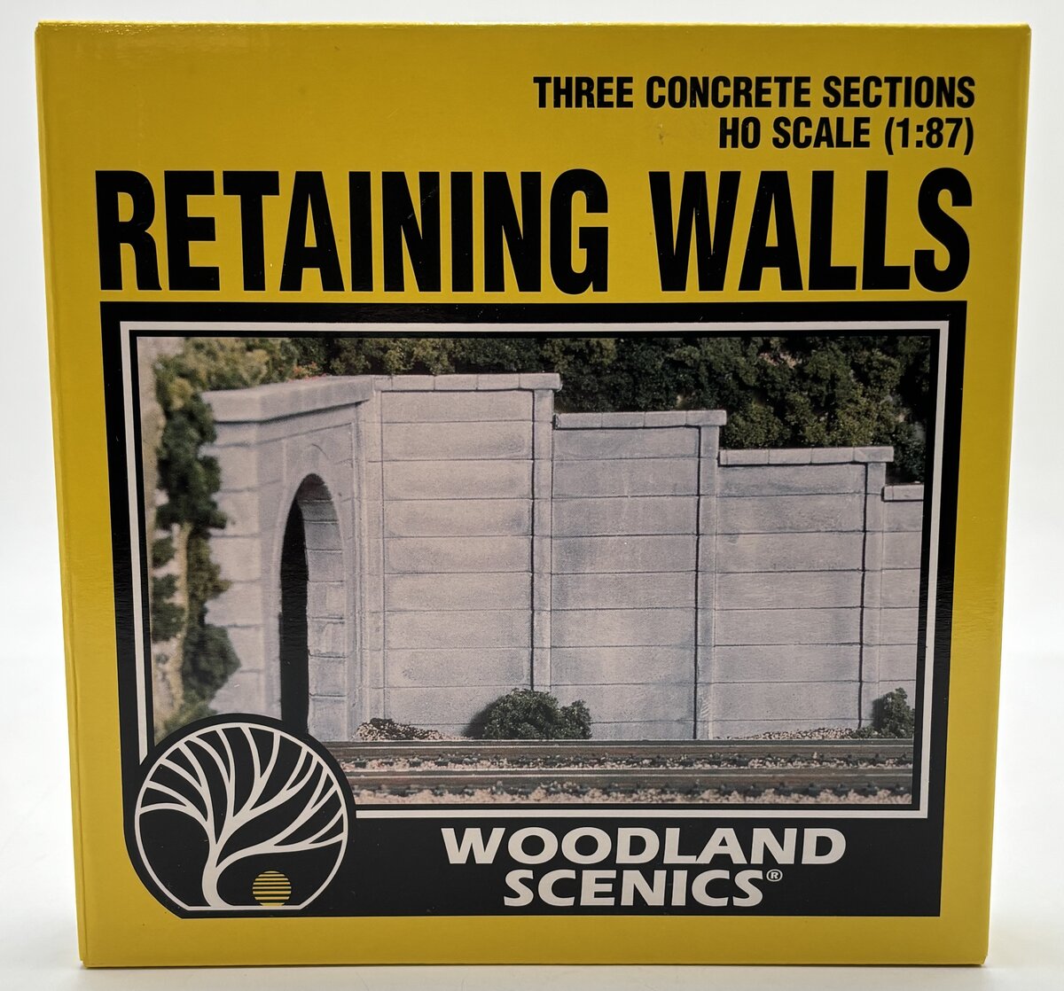 Woodland Scenics C1258 HO Concrete Retaining Walls (Box of 3)