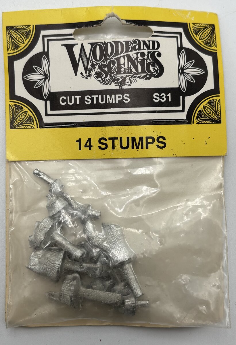 Woodland Scenics S31 Cut Tree Stumps (Pack of 14)