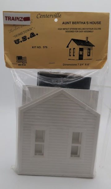 Korber 576 G Scale Hometown USA Aunt Bertha's House Building Kit