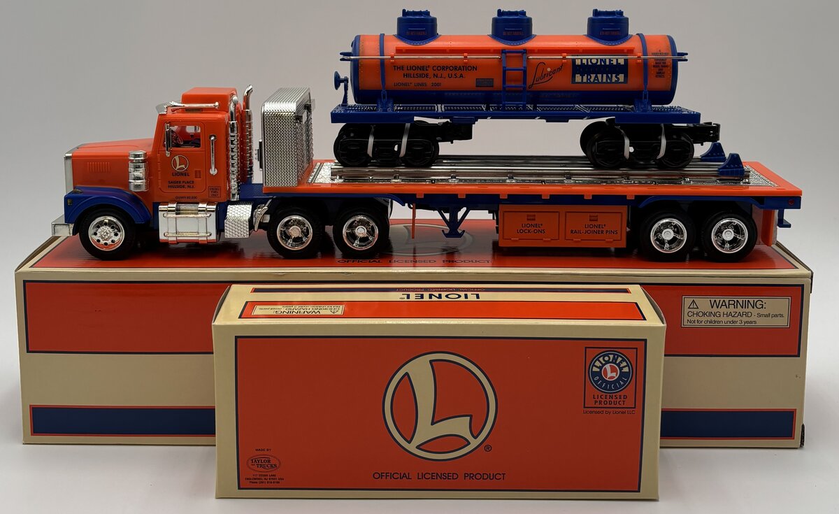 TMT 18410 Lionel Flatbed Truck w/O Gauge Tank Car