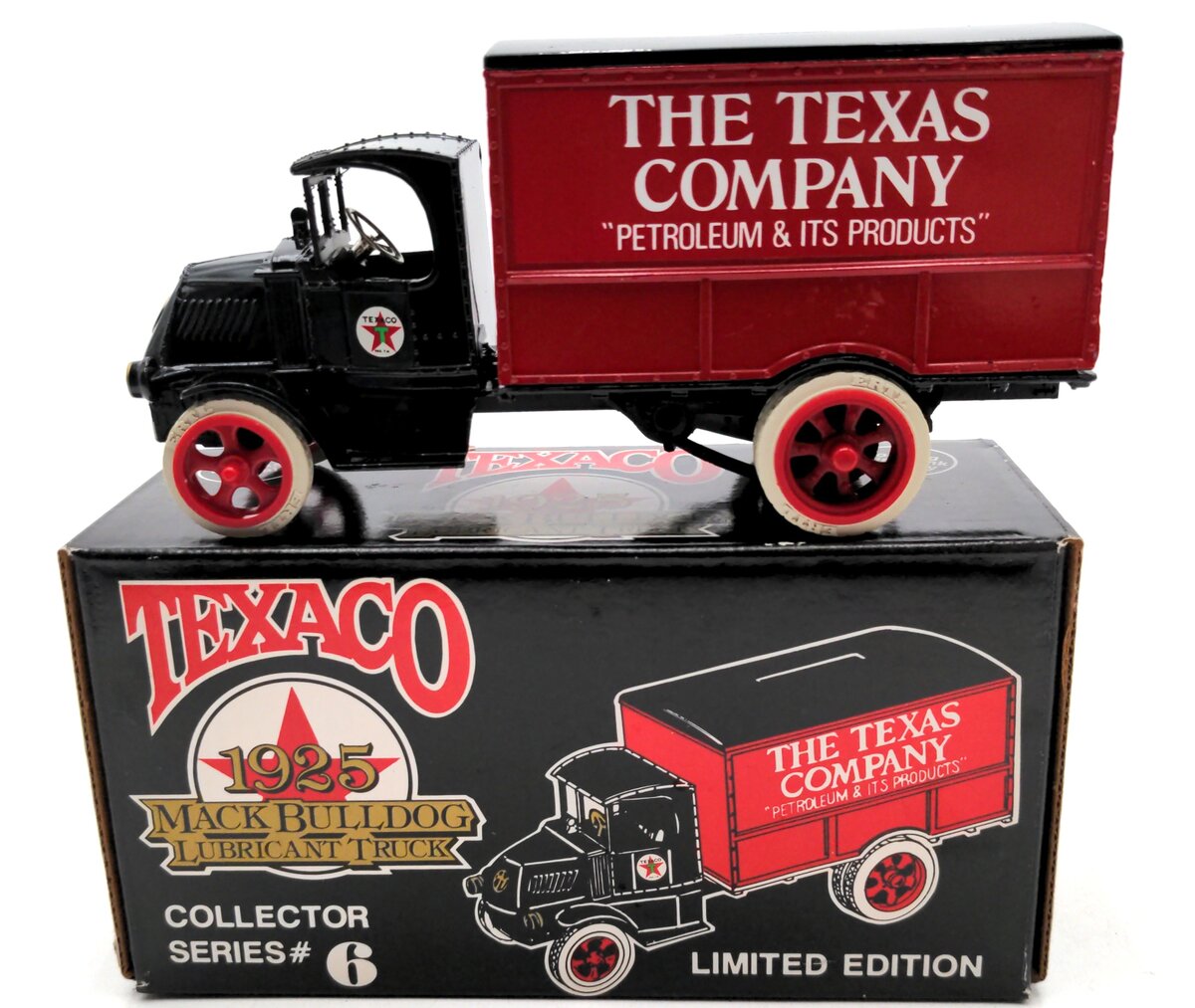Ertl 9040VO 1:32 Scale 1925 Mack Bulldog Limited Edition Truck Bank