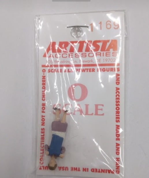 Arttista 1169 O Scale Woman with Laundry Pewter Figure Hand Painted