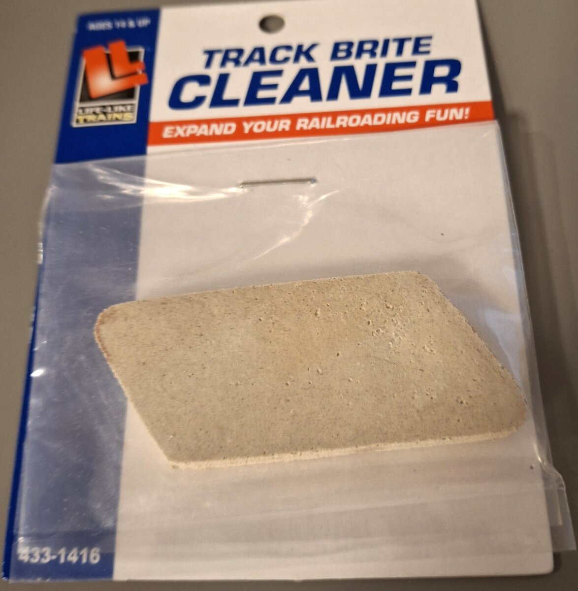 Life Like 1416 Track Brite RR Cleaner