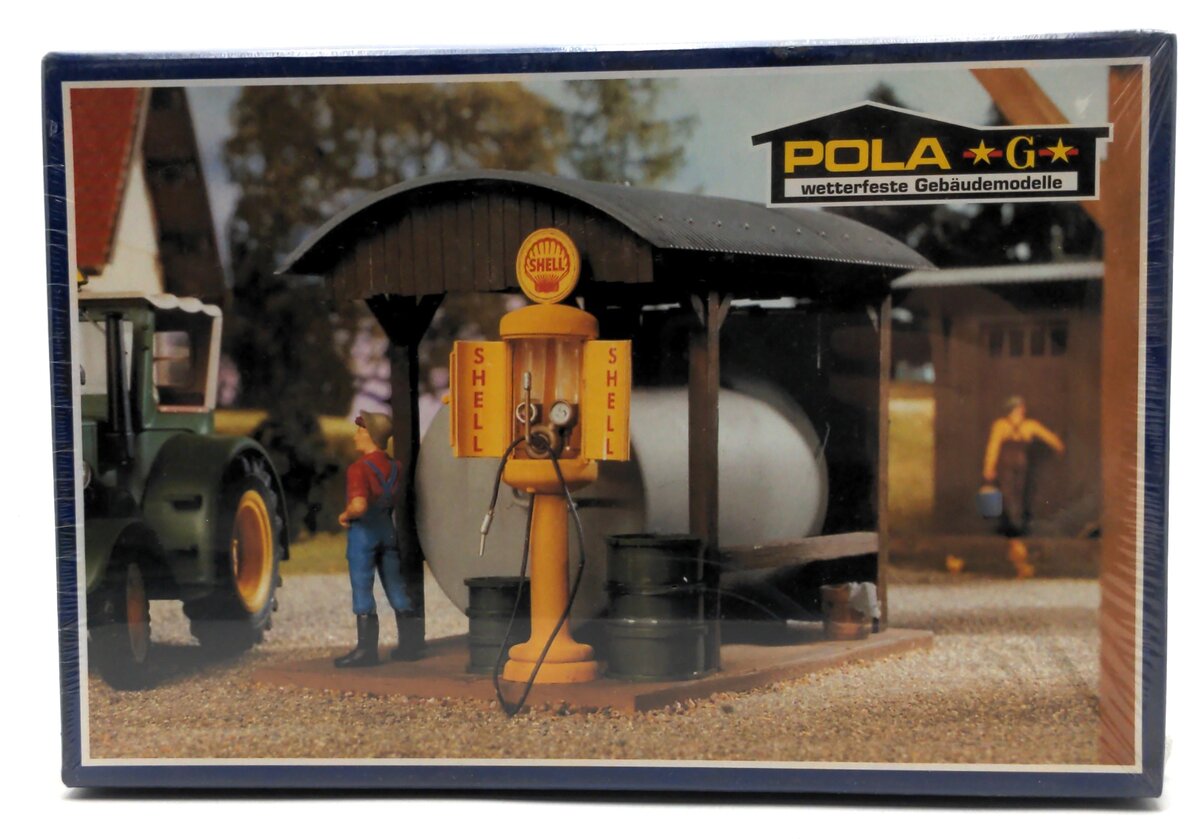 Pola 983 G Scale Gas Pump & Storage Shelter Building Kit