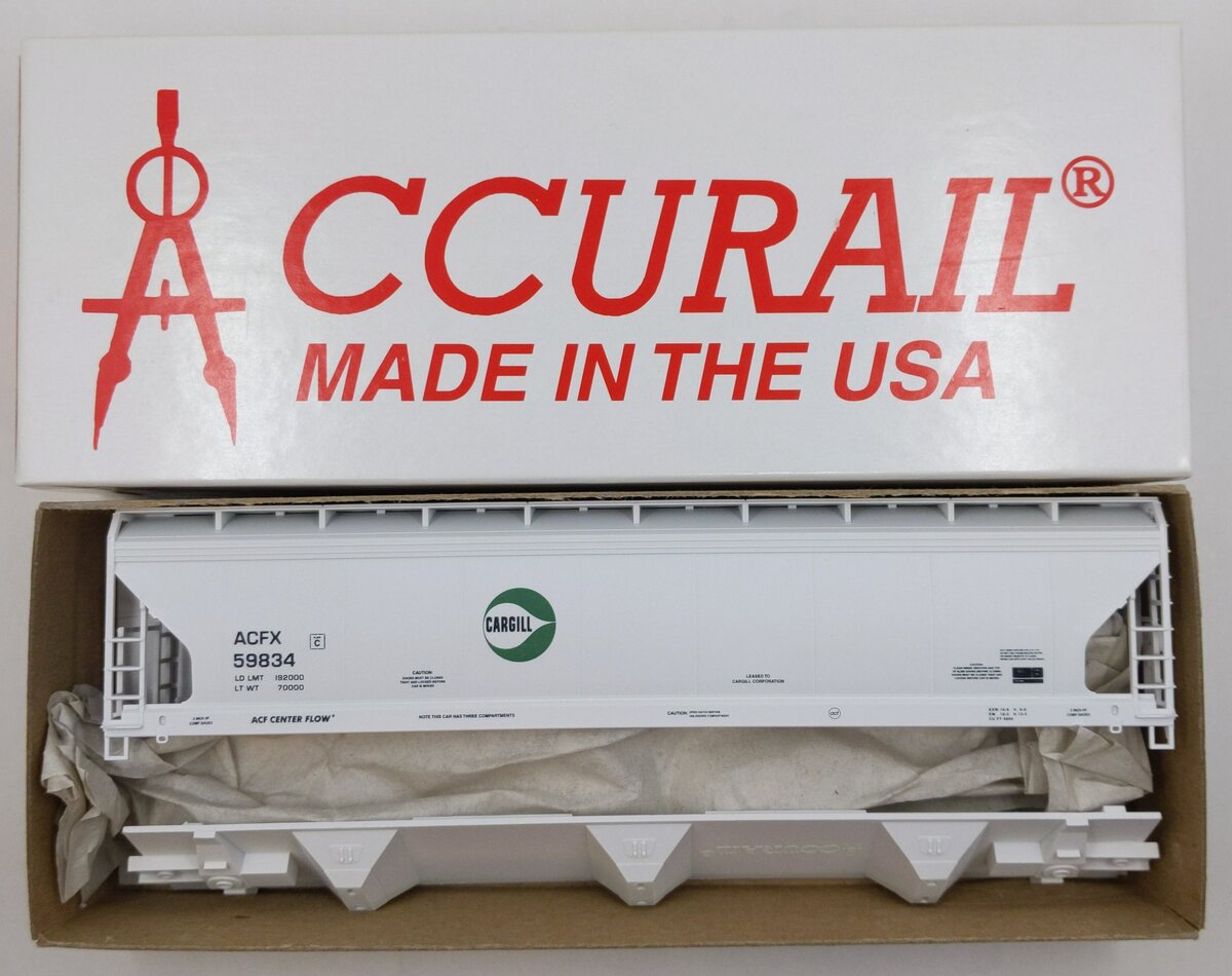Accurail 2073 HO ACF ADM Cargill 3-Bay Center Flow Hopper Kit #59834