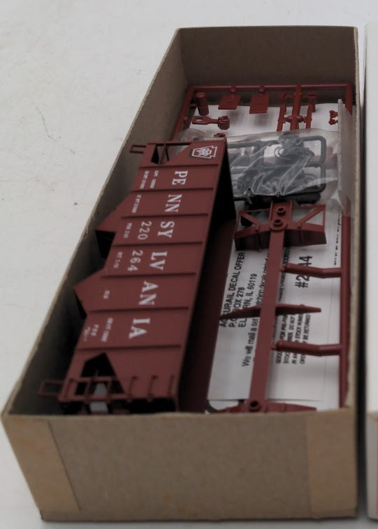 Accurail 2544 HO Scale USRA 55 Ton Coal Hopper Pennsylvania Railroad Plastic Kit