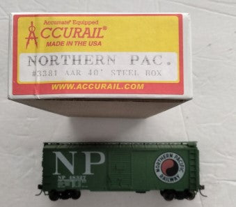 Accurail 3381 HO Northern Pacific AAR 40'' Steel Boxcar Kit