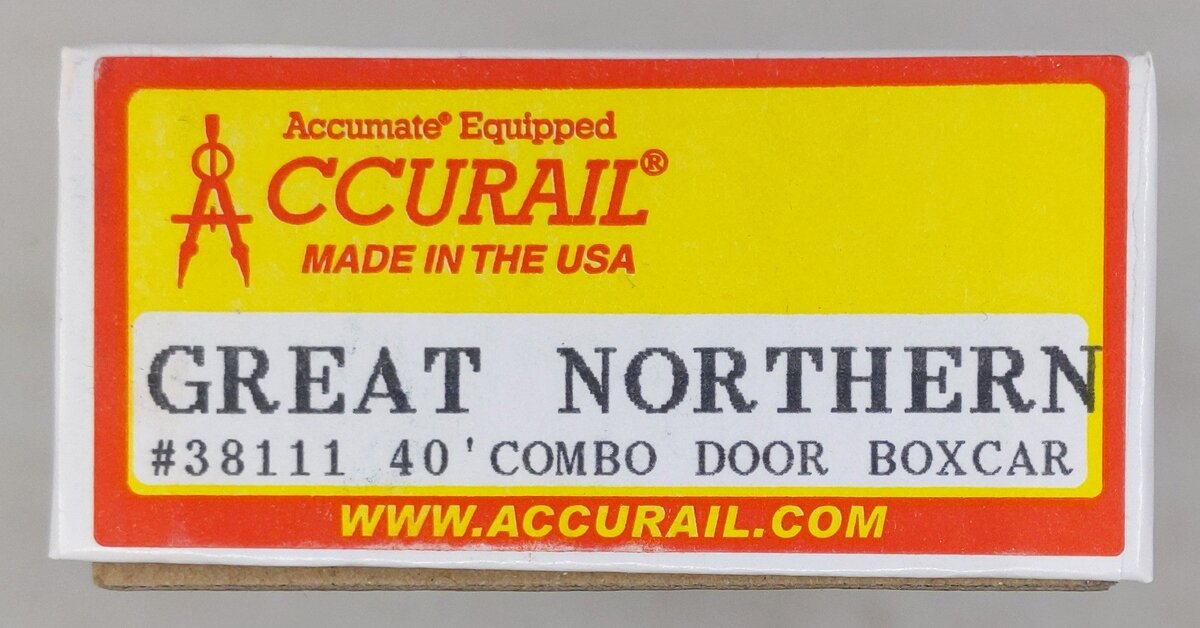 Accurail 38111 HO Scale Great Northern 40' Combo Door Boxcar Road #: 11886