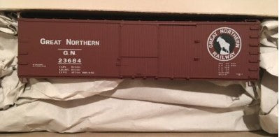Accurail 4604.2 HO Great Northern USRA 40'' Double Shealth Boxcar Kit