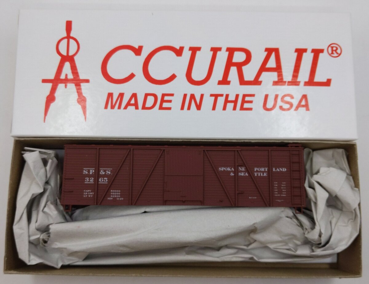 Accurail 7016 HO 40' Spokane Portland & Seattle 6-Panel 40' Wood Boxcar Kit