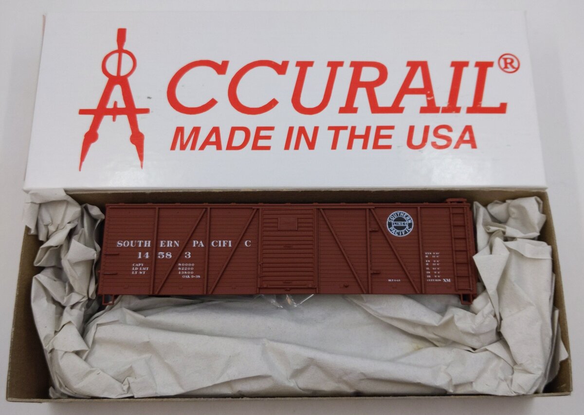 Accurail 7112 HO Southern Pacific 6-Panel Wood Boxcar #14583