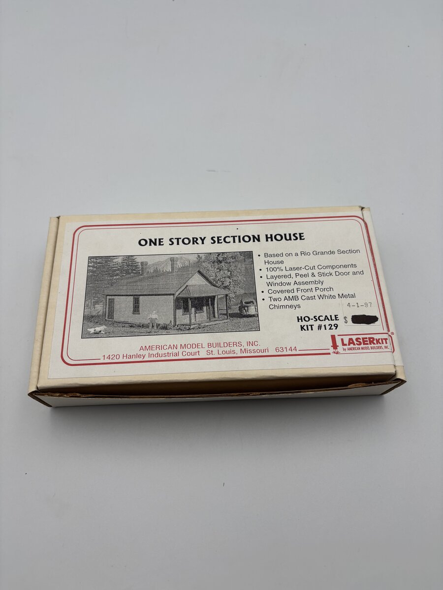 American Model Builders 129 HO One-Story Section House Laser Art Building Kit
