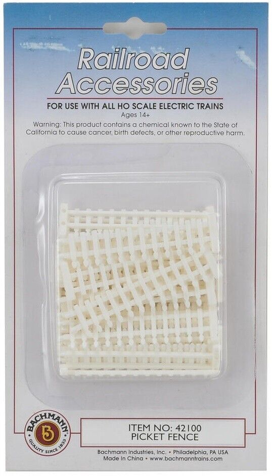 Bachmann 42100 HO Scale White Picket Fence (Pack of 24)