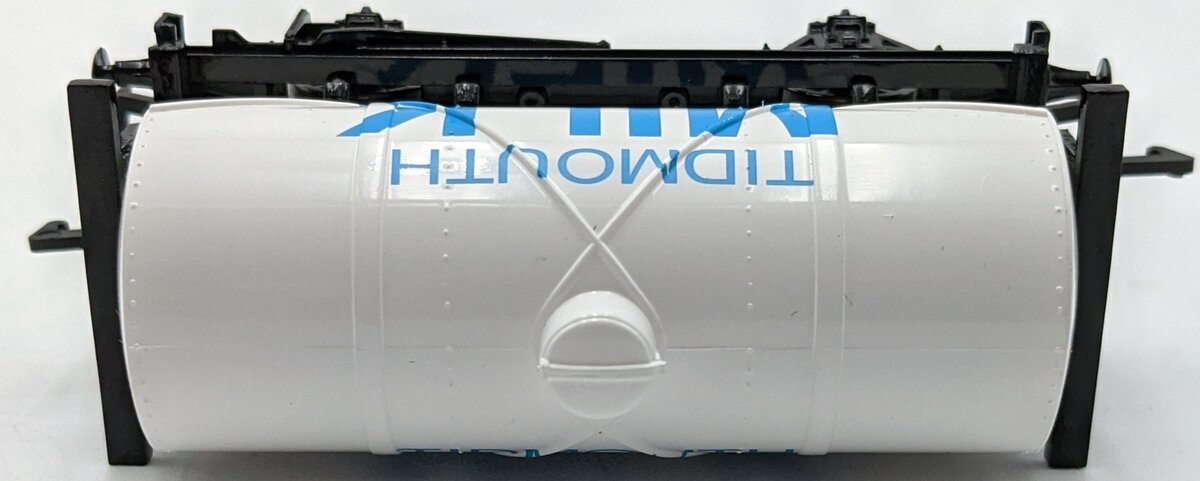 Bachmann 77048 HO Thomas & Friends Tidmouth Milk Tank
