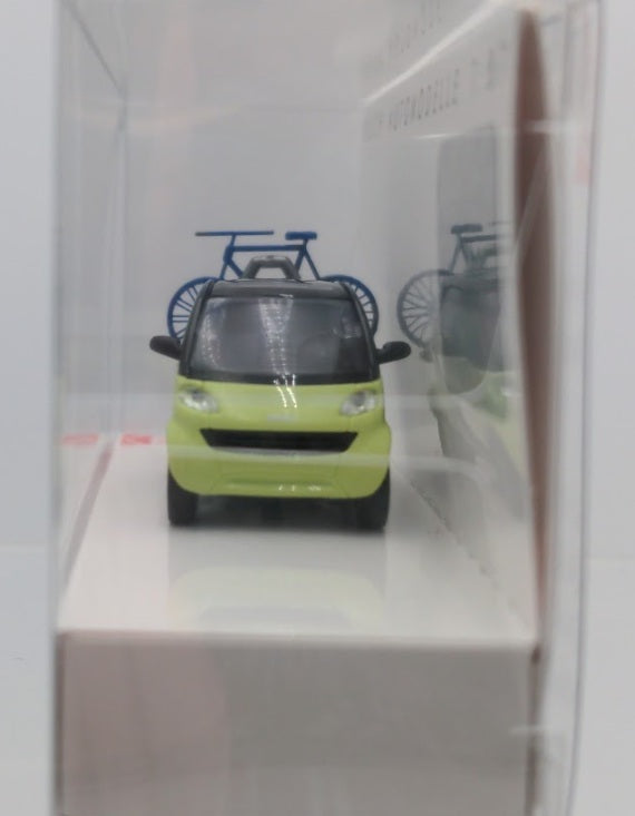 Busch 48907 Automobile 2000 Facelift Smart City Coupe 2-Door Station Wagon