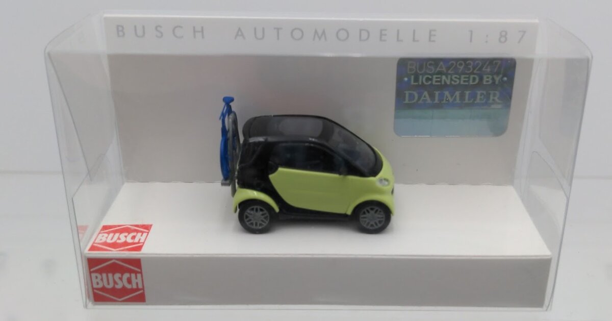 Busch 48907 Automobile 2000 Facelift Smart City Coupe 2-Door Station Wagon