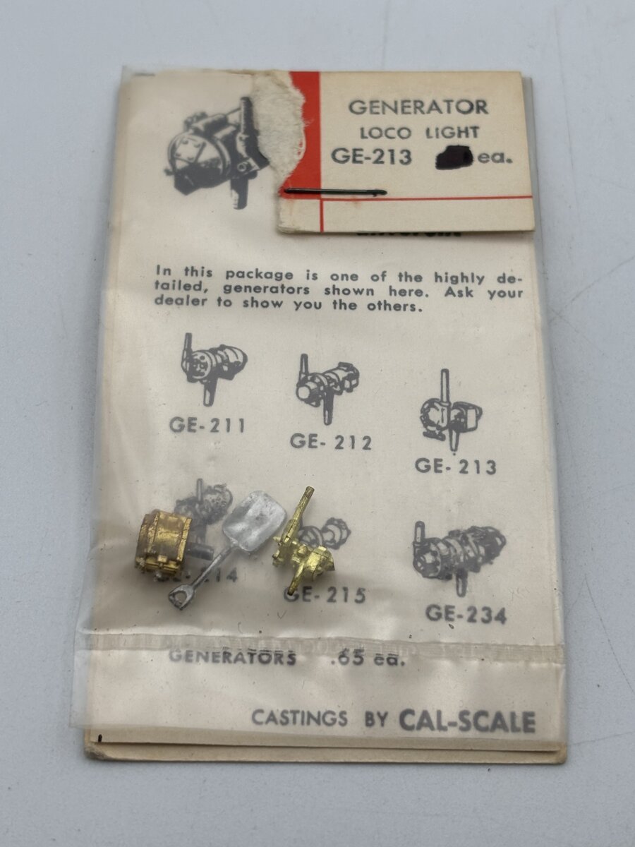 Cal Scale 190-213 HO Steam Loco Electrical Generators Brass Castings Loco Light