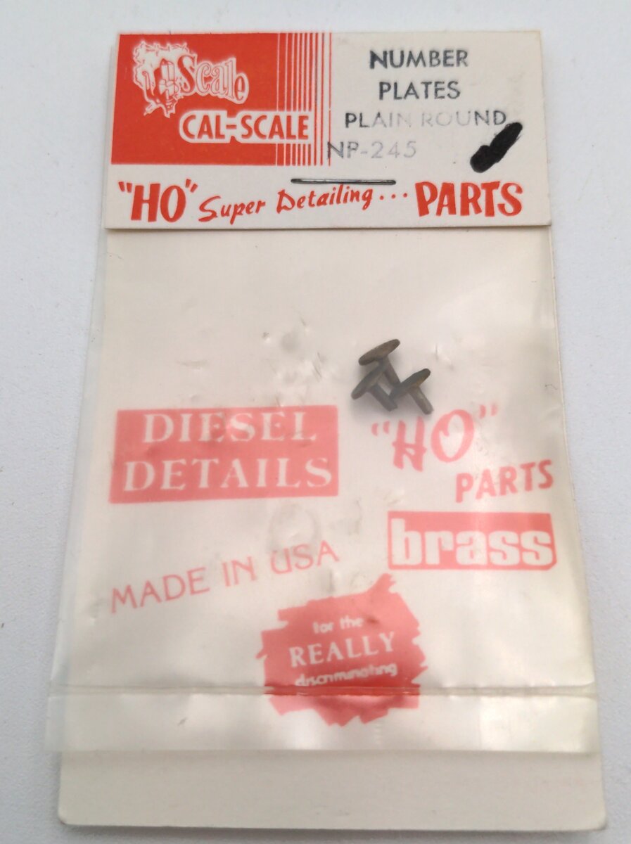 Cal Scale 190-245 HO Front Number Plates Plain Round (Pack of 3)