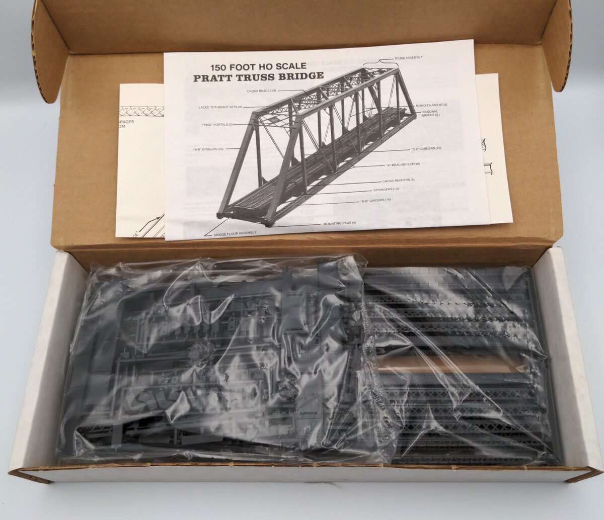 Central Valley Models 1902 HO Scale 150' Pratt Truss Bridge Kit