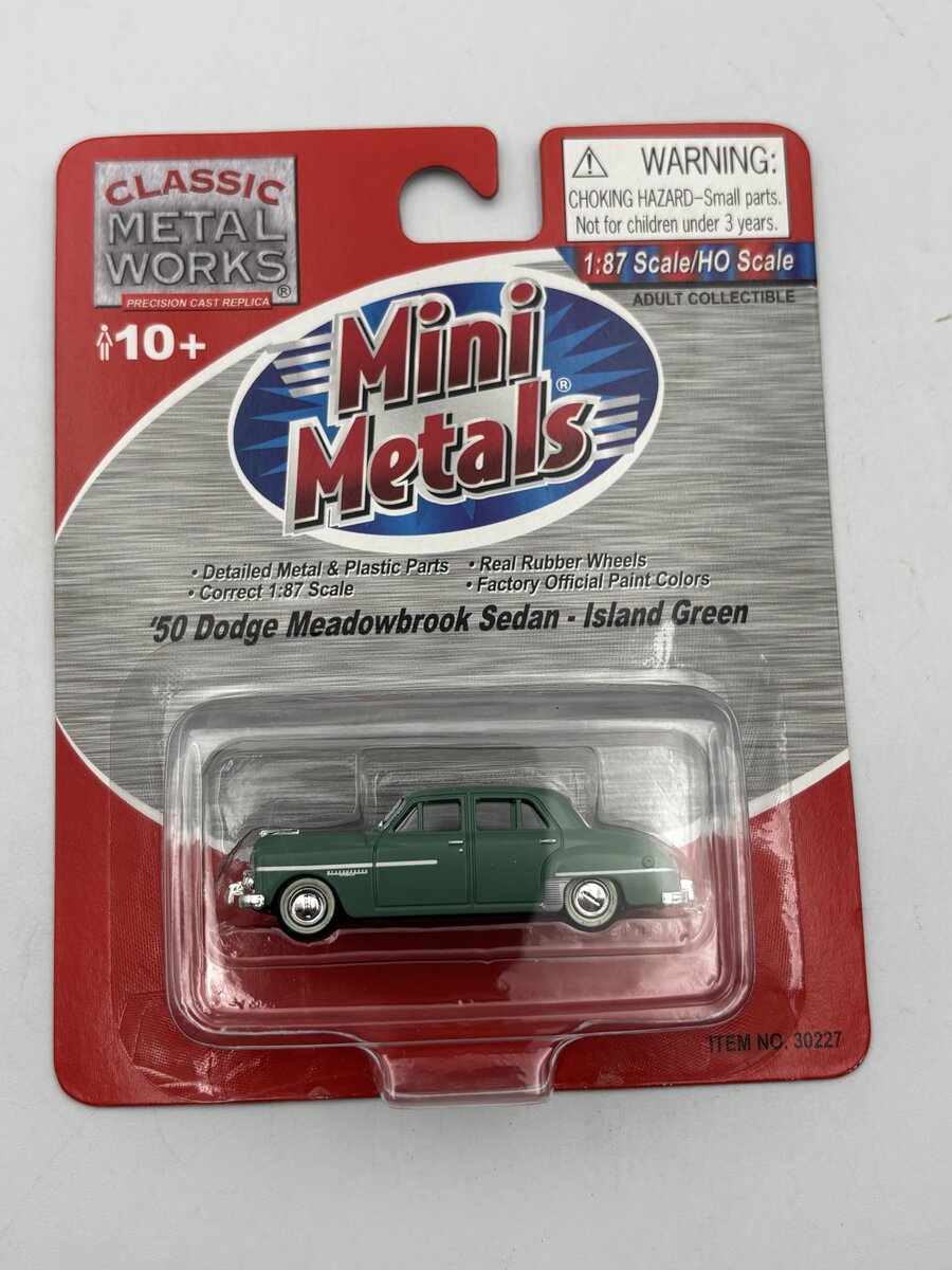 Classic Metal Works 30227 HO Mini Metals Island Green 1950 Dodge Meadowbrook Car